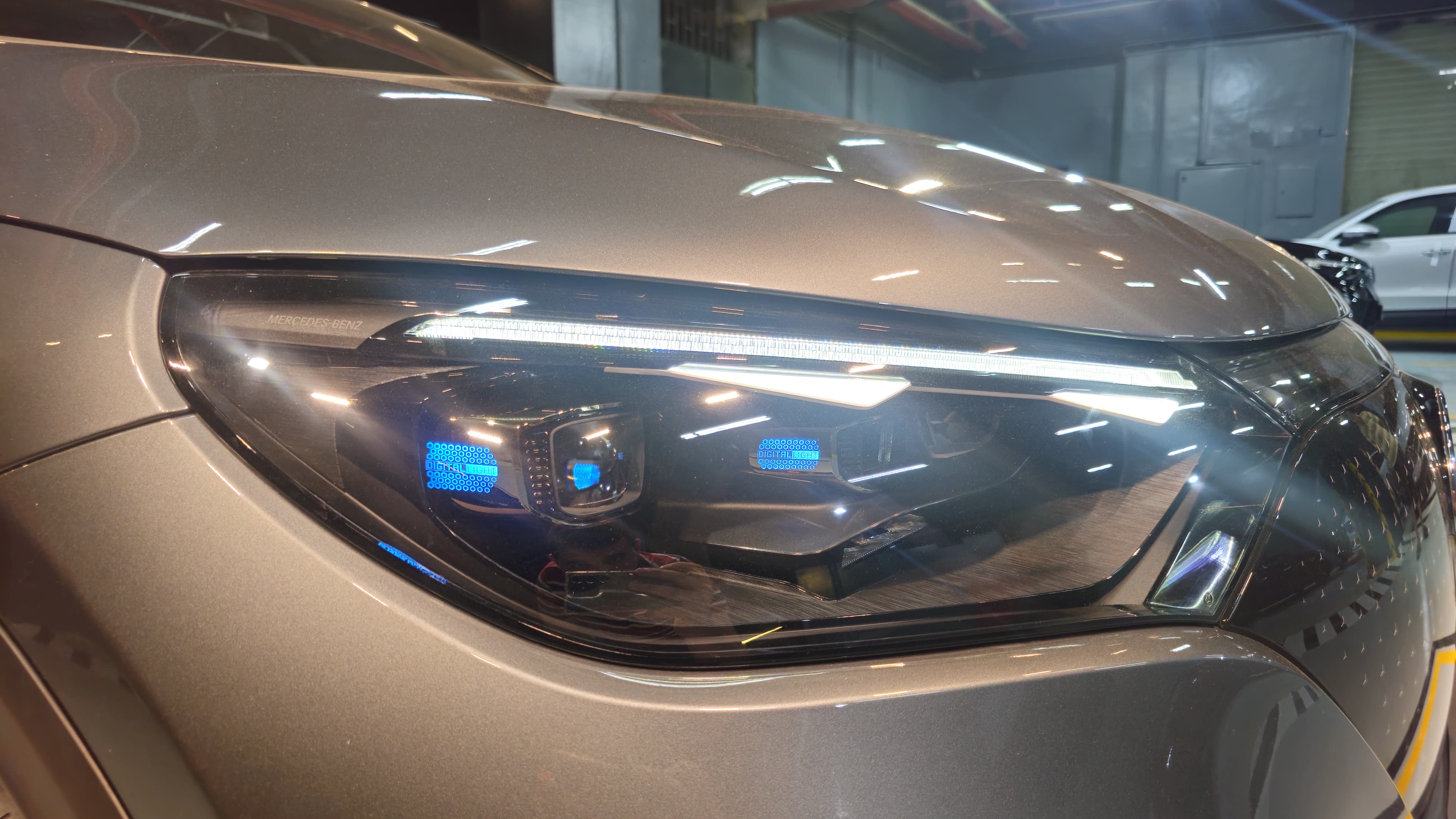 Mercedes EQE 300 2025