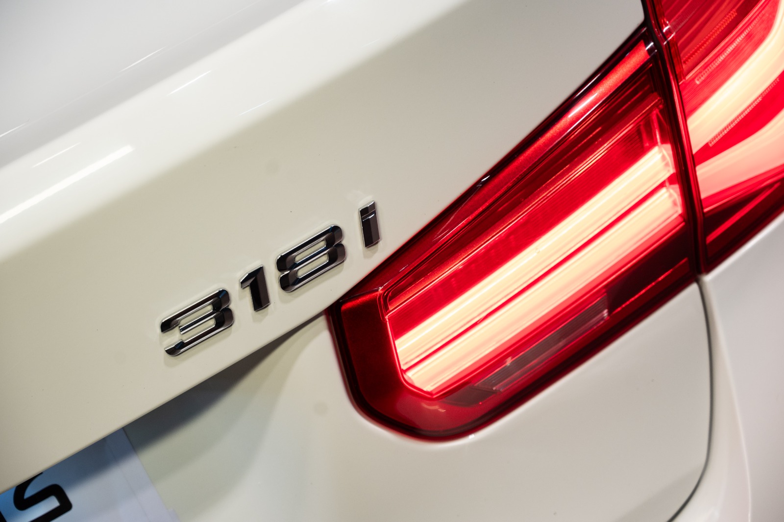 BMW 318i Luxury 2018