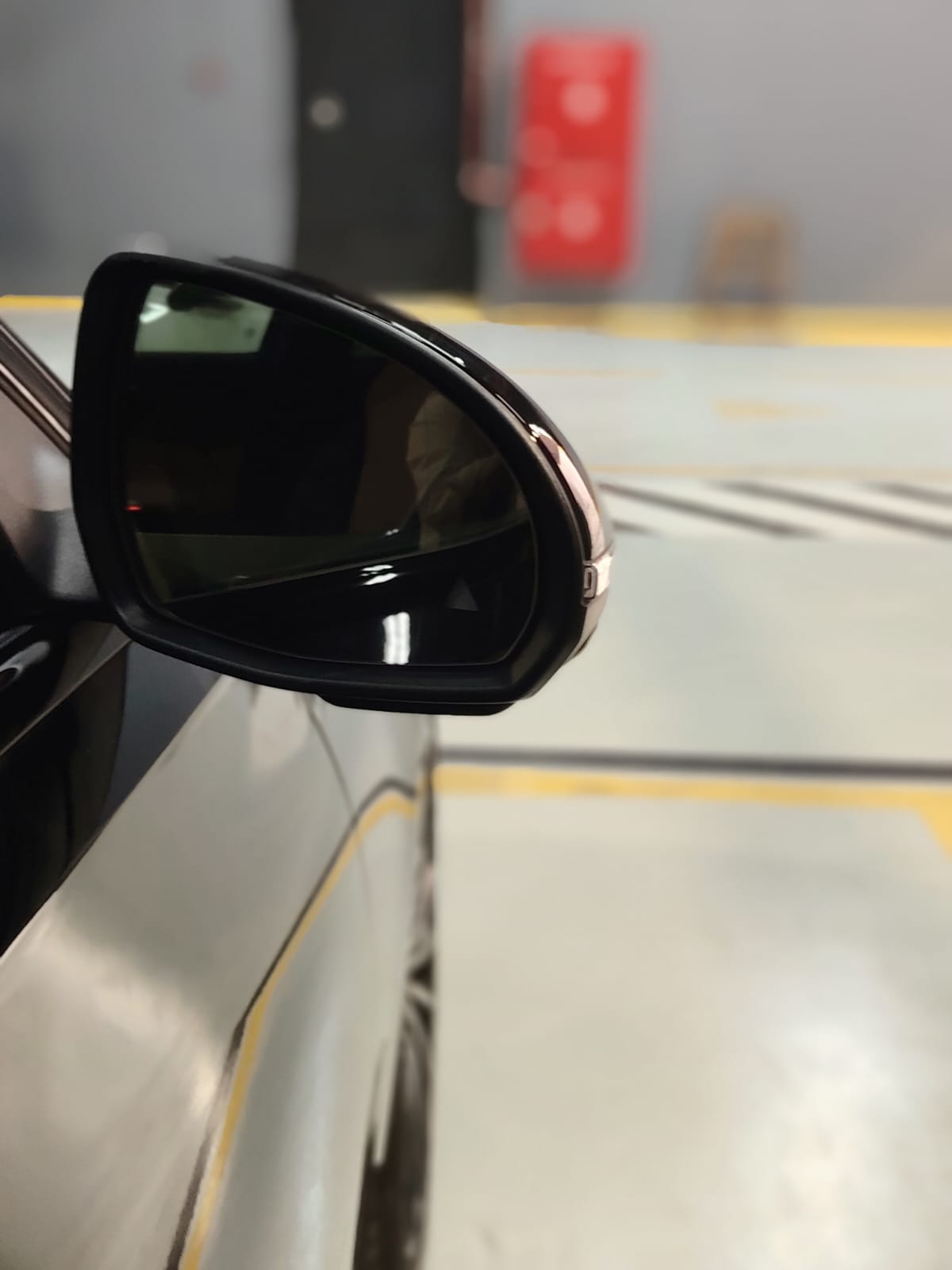 Mercedes C200 Premium Plus 2025