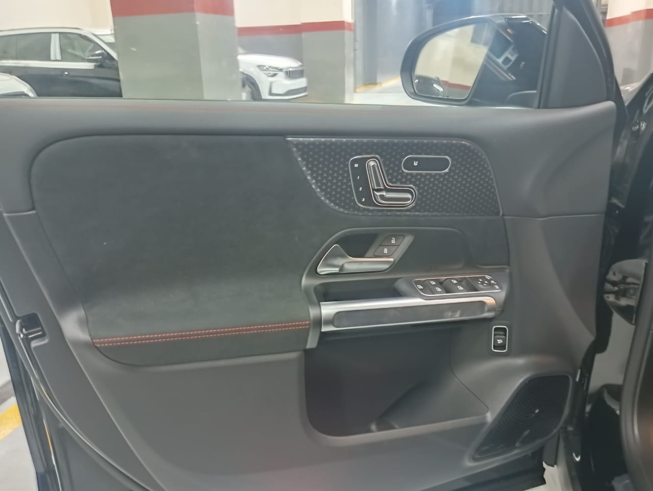 Mercedes EQB 350 4Matic 2026