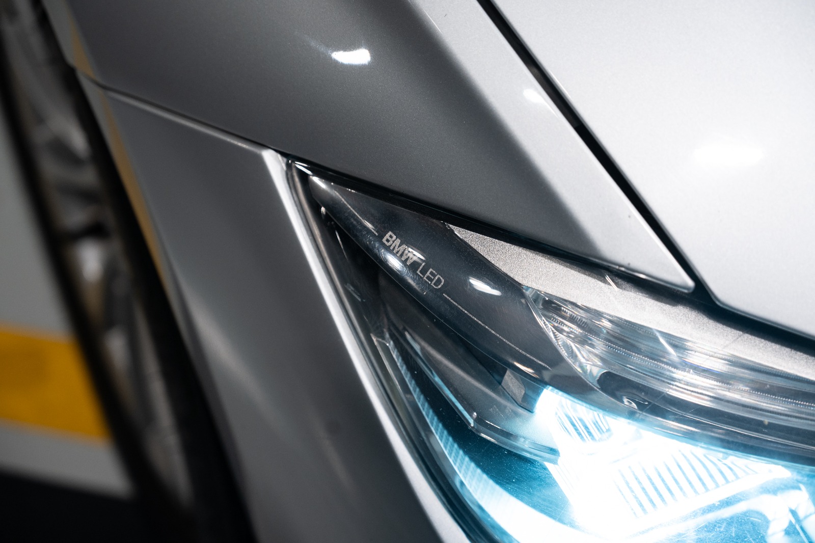 BMW 318i Exclusive 2019