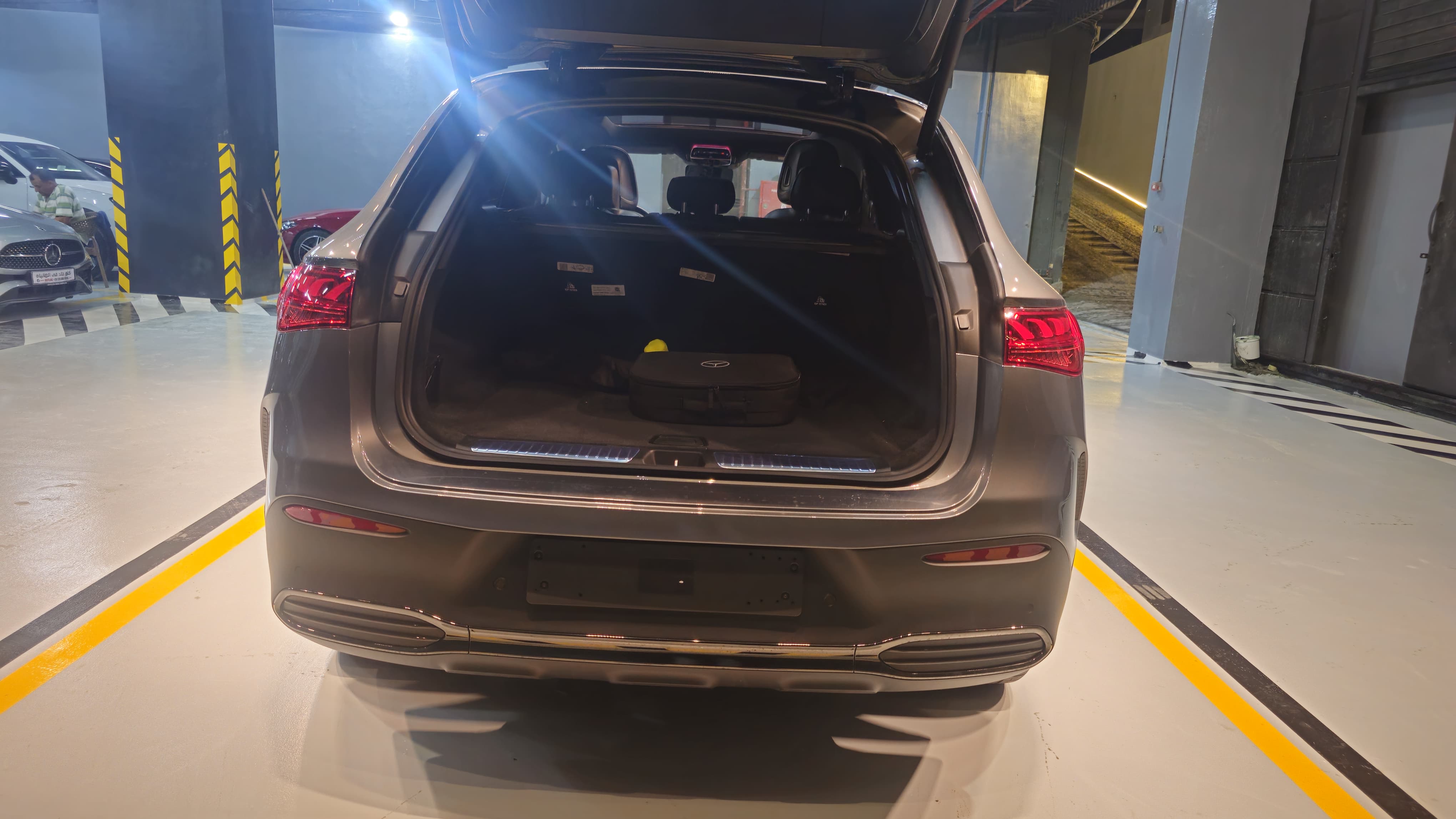 Mercedes EQE 300 2025